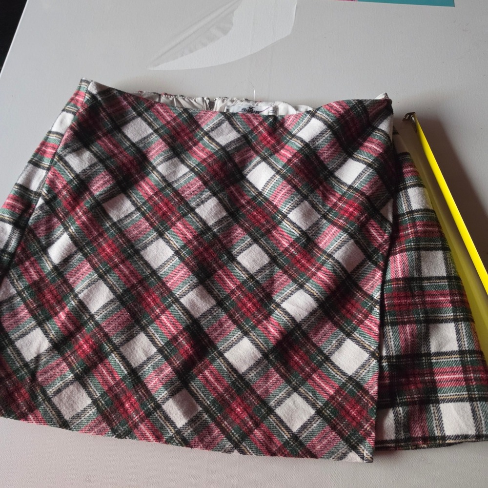 Hollister Red Green Plaid Ultra High-Rise Mini Skirt XL 14332